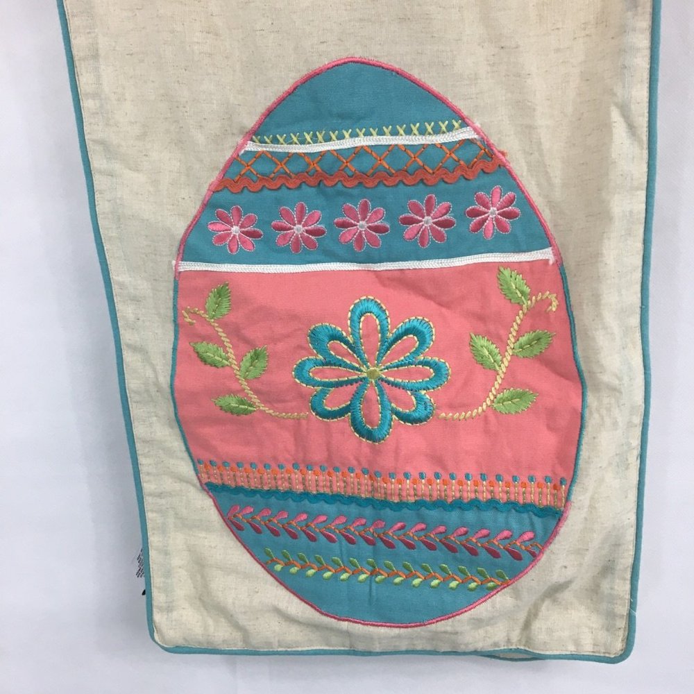 ARTISTIC ACCENTS large table runner Easter eggs - Picture 4 of 11